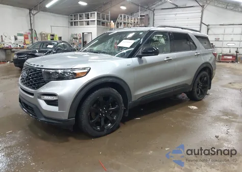 2024 Ford Explorer St-Line z USA, uszkodzony, nr VIN 1FMSK8KH1RGA52872